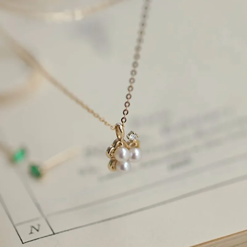 S925 Pure Silver Gold-plated Pearl Pendant, Fashionable, Light Luxury, Niche Design, Lightweight and Versatile Collarbone Chain