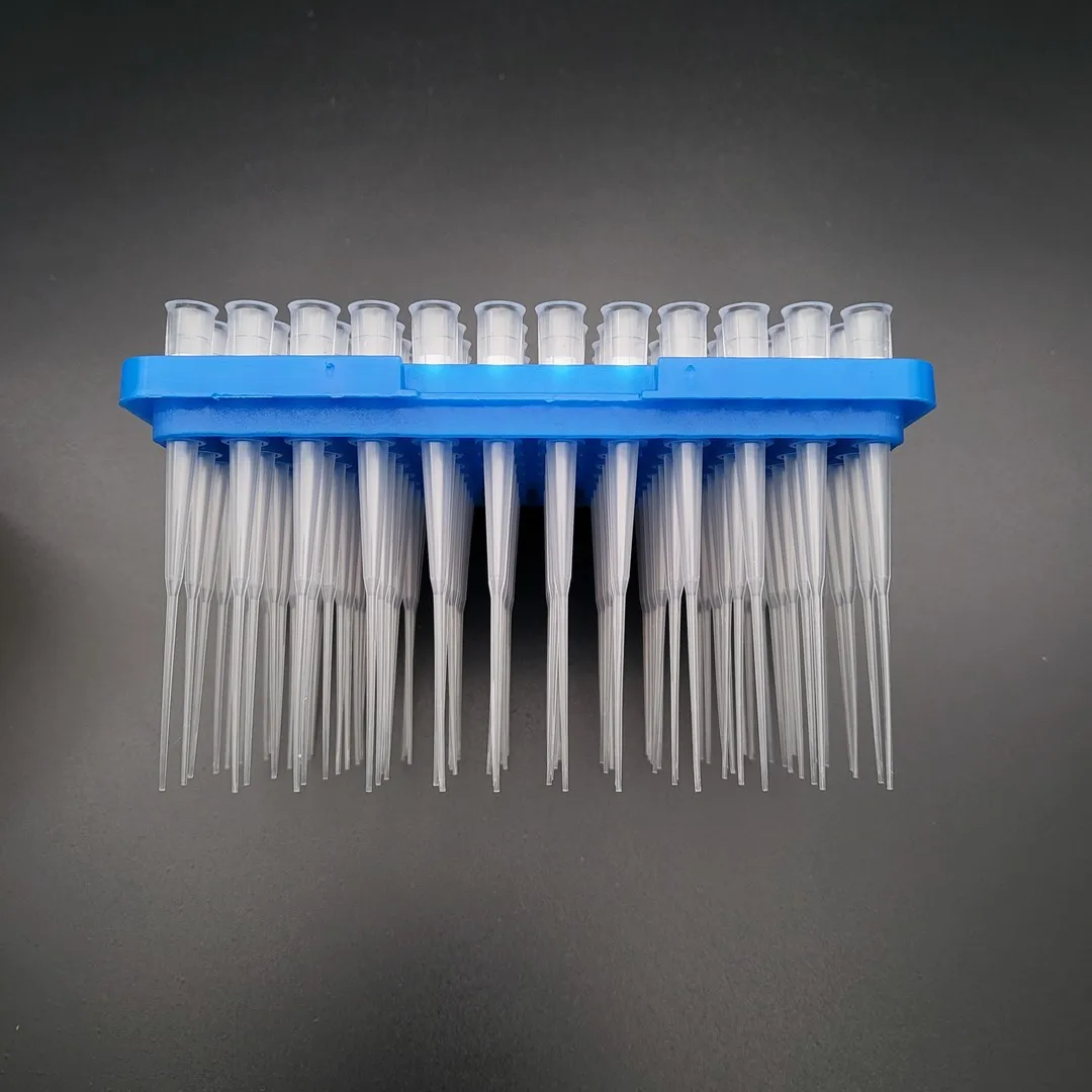 200ul Gel loading tips Universal fit Racked transparent sterile pipette tips