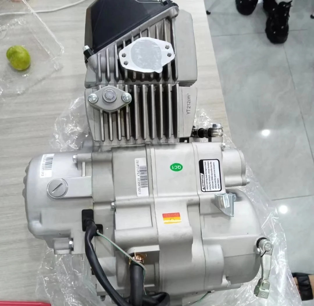 CQJB Zongshen For Daytona Motorcycle zs190cc 212cc 4Valve Motorcycle Engine Assembly