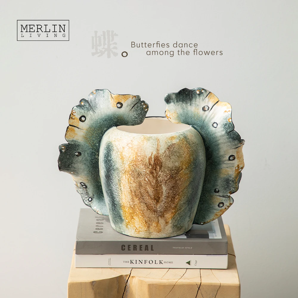 Merlin Living Hand Painting flower vase for home decor butterfly vase ceramic decoration Chaozhou Ceramic Factory Wholesale