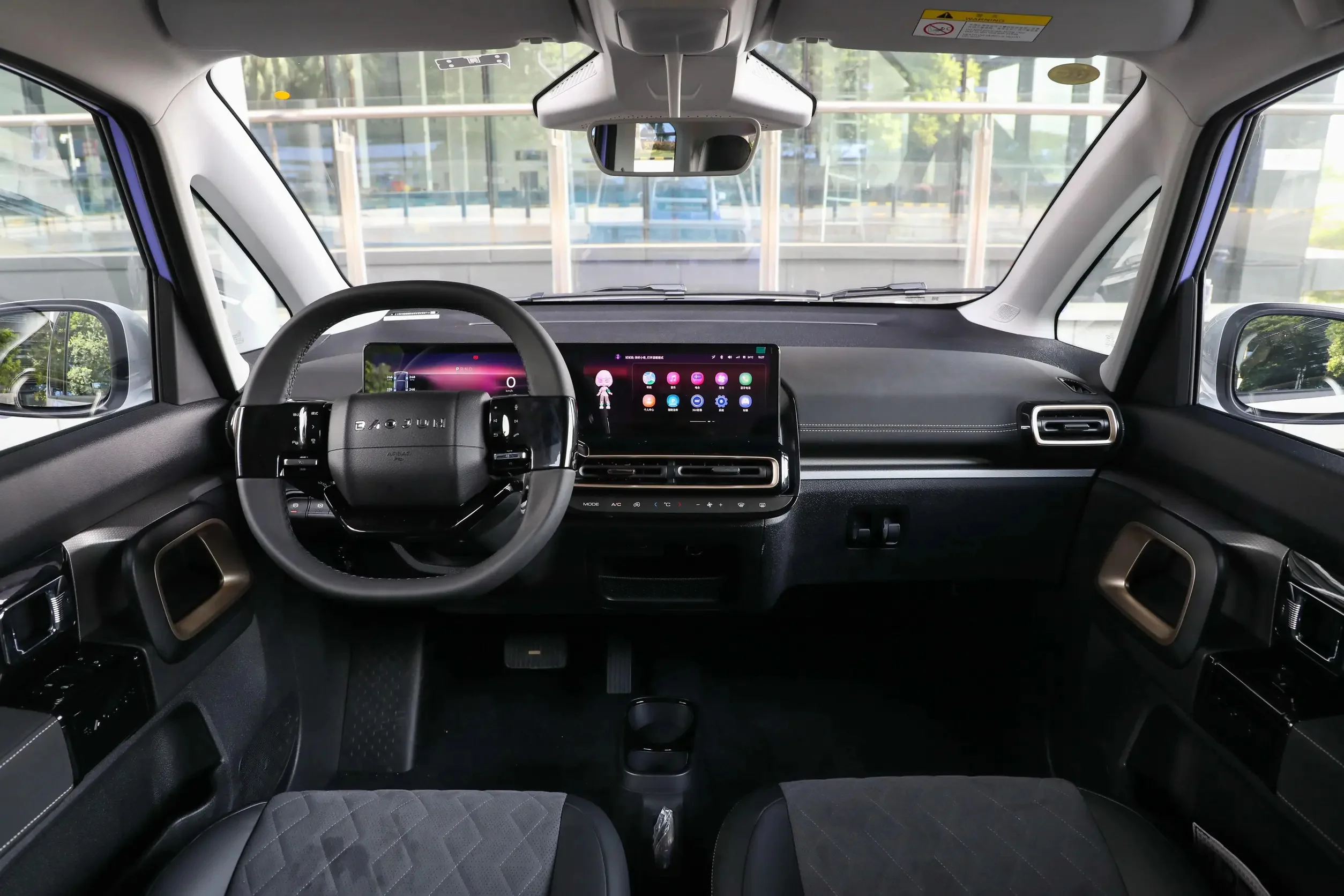 2024 Wuling Baojun Kiwi Ev 301km High Speed 3 Doors 4 Seats Small Mini Ev Mini car New Energy Vehicle/Deposit