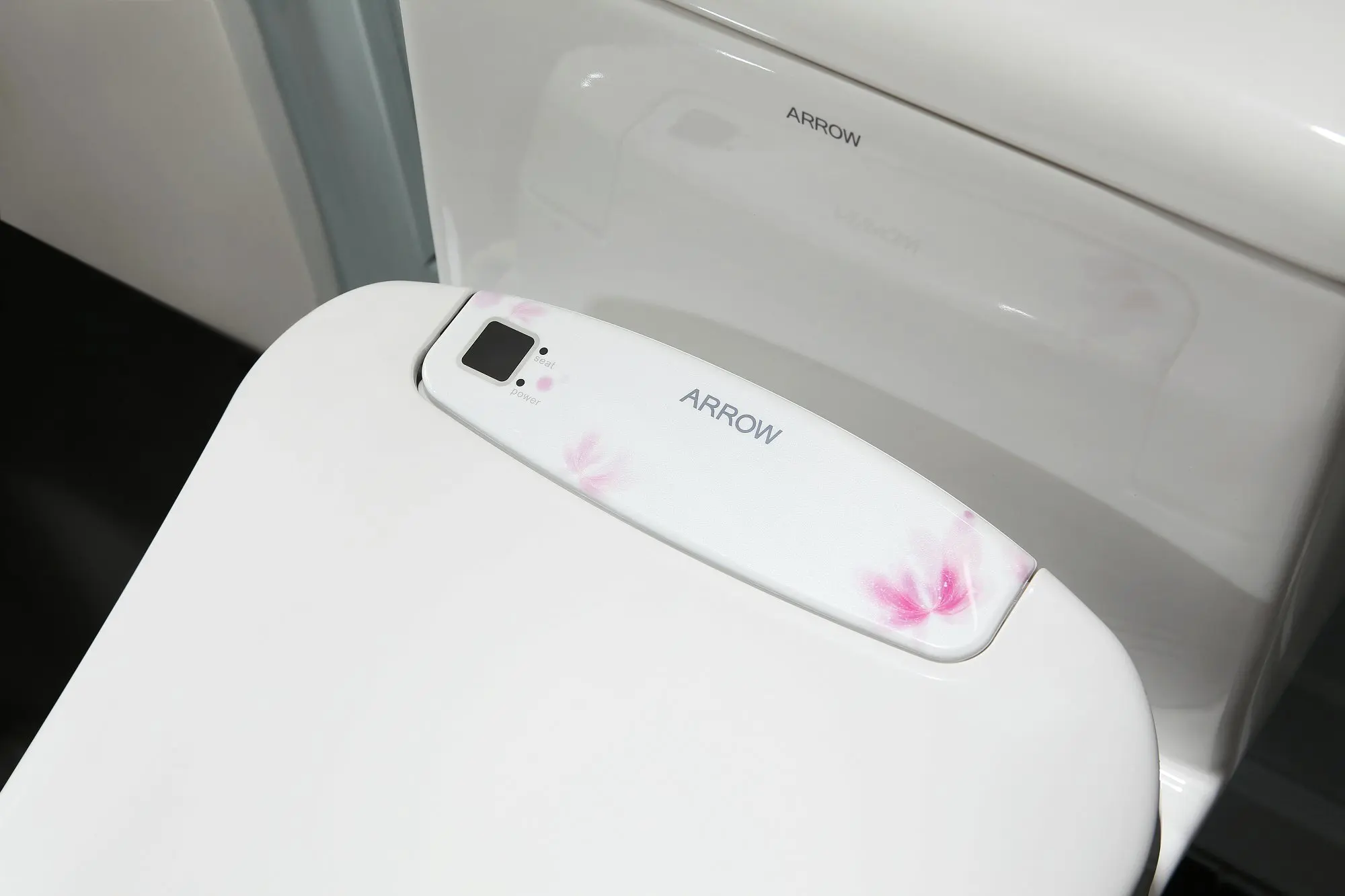Customized Logo Bathroom Automatic Wash Heated Seat Electric Bidet Toilet Seat