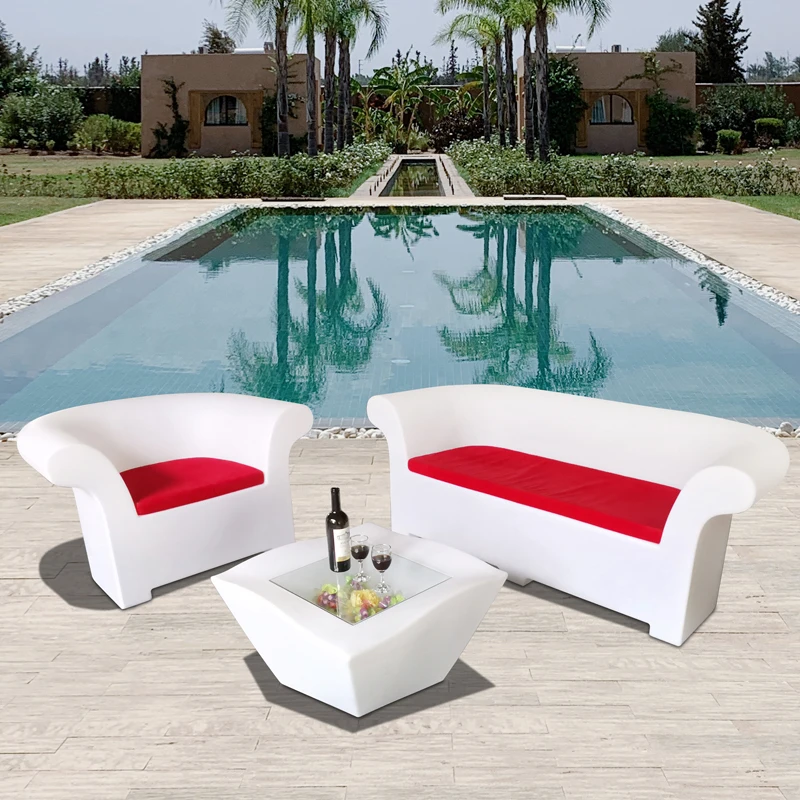 New Design Modern Garden Outdoor Sofa Chair Luxury Beach Outdoor Sofa Set Hotel Plastic Sofa