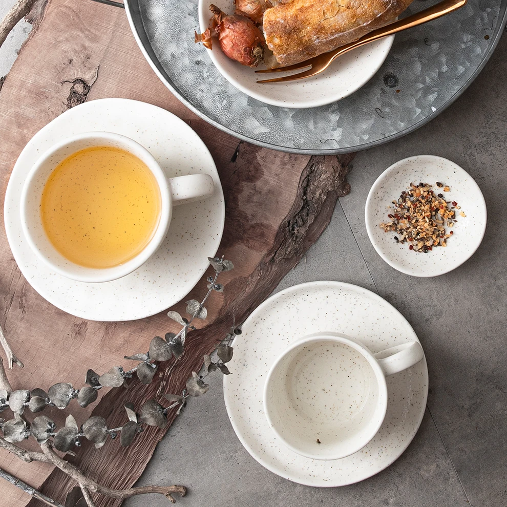 Nordic Style Afternoon Tea Hotel Country Club Spotted Design Pottery Tableware Porcelain Coffee Cup With Round Handle Ceramic