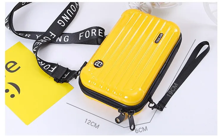 Hot Sell Factory Price Dongguan 7 inch ABS+PC Material Cosmetic Case Hand Carry Trolley Bag Beauty Case Woman Toilet Bag