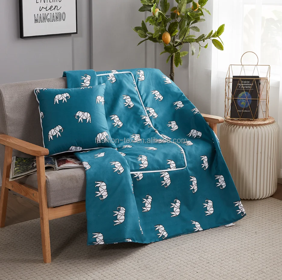 Cheap factory flannel blanket customized Pillow Quilt two in one Zipper Cushion cover Airline Office Sofa Quilt low MOQ
