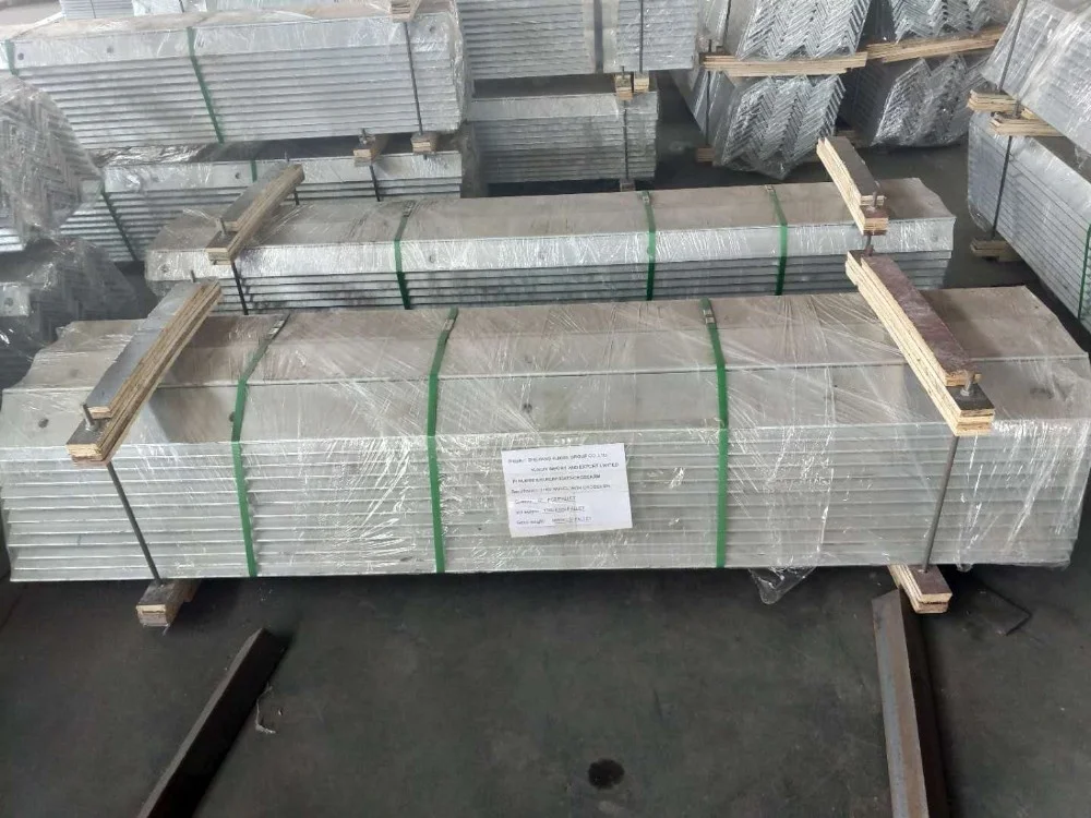 HDG Overhead Power Line Fittings Galvanized Steel  Electric Cross Arm Pole Arm angle pole cross arm