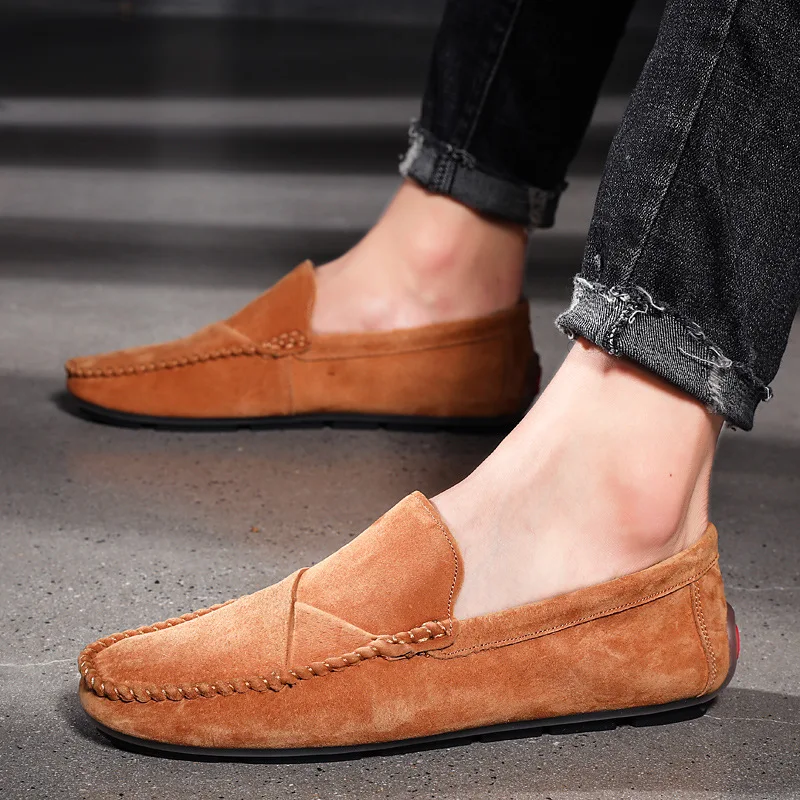 Men Casual Suede Leather Loafers Red Solid Leather Driving Moccasins Slip on Men Shoes Big Size