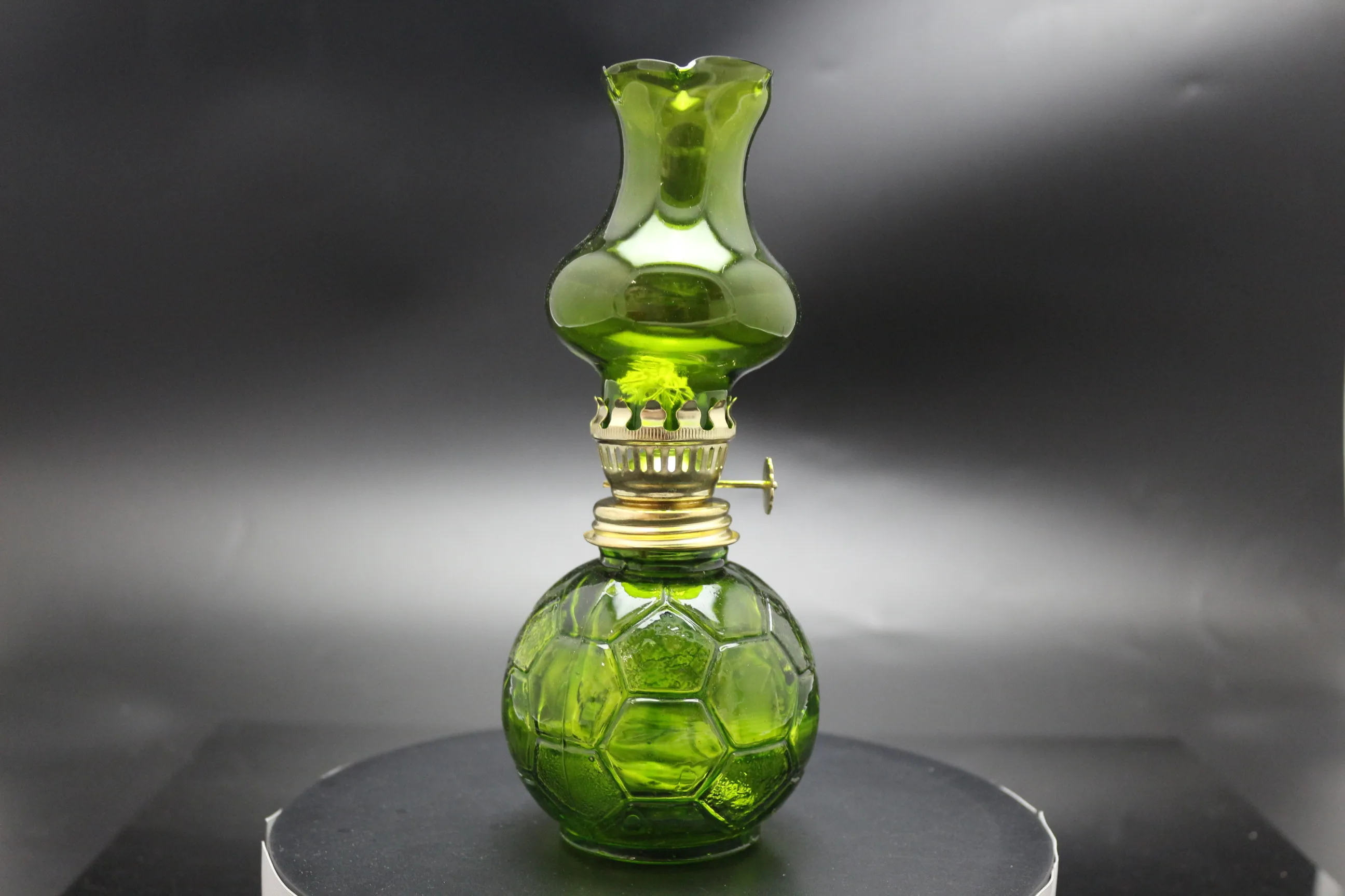 Vintage Decoration Kerosene Lamp Glass Chimney With Kerosene Lamp Burner