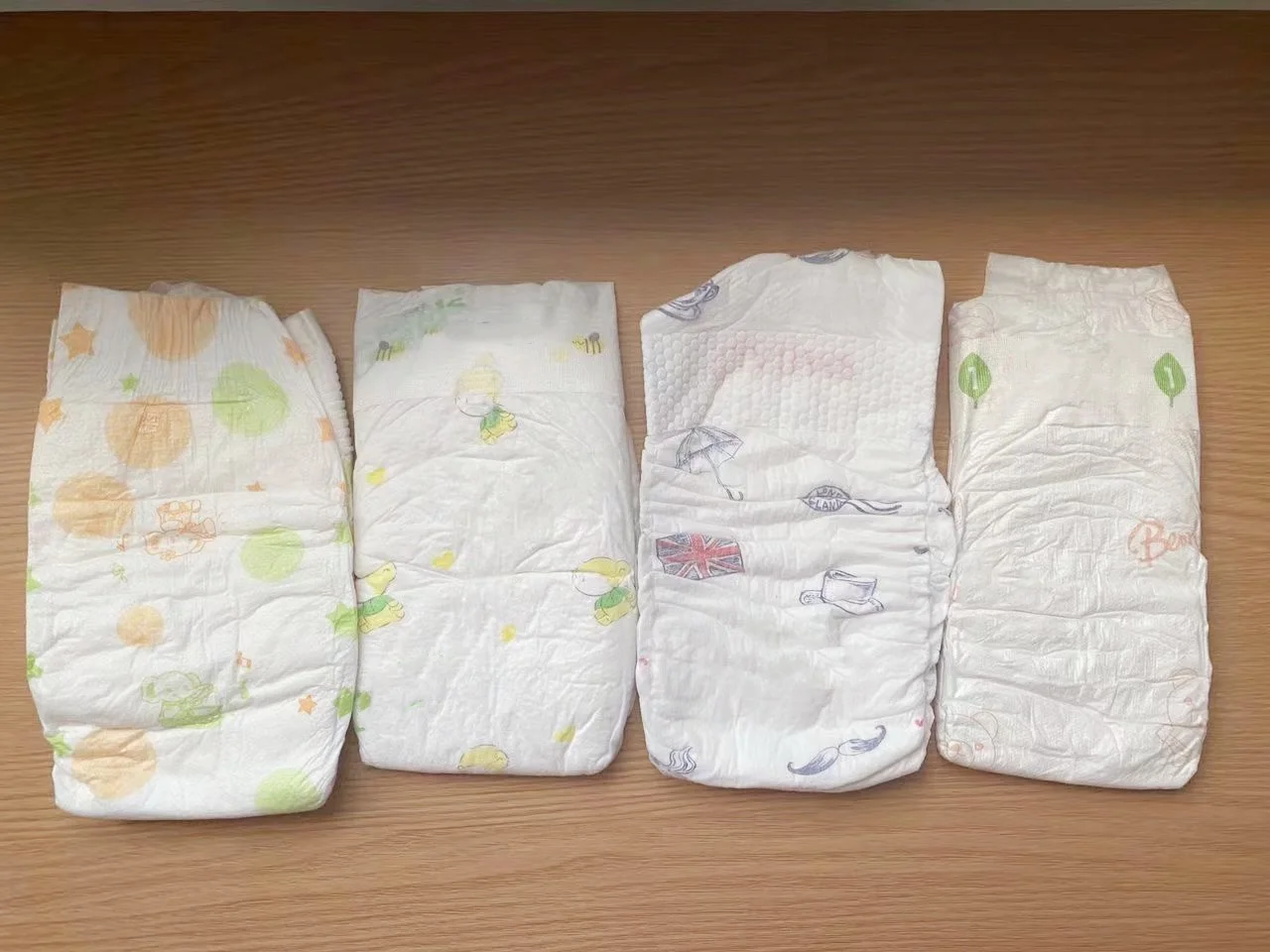 Second Grade Stocklot 99% Usable Cheap Price Good Sale Baby Diapers Class B Large Quantity Good Quality Baby Tape Diaper in Bulk
