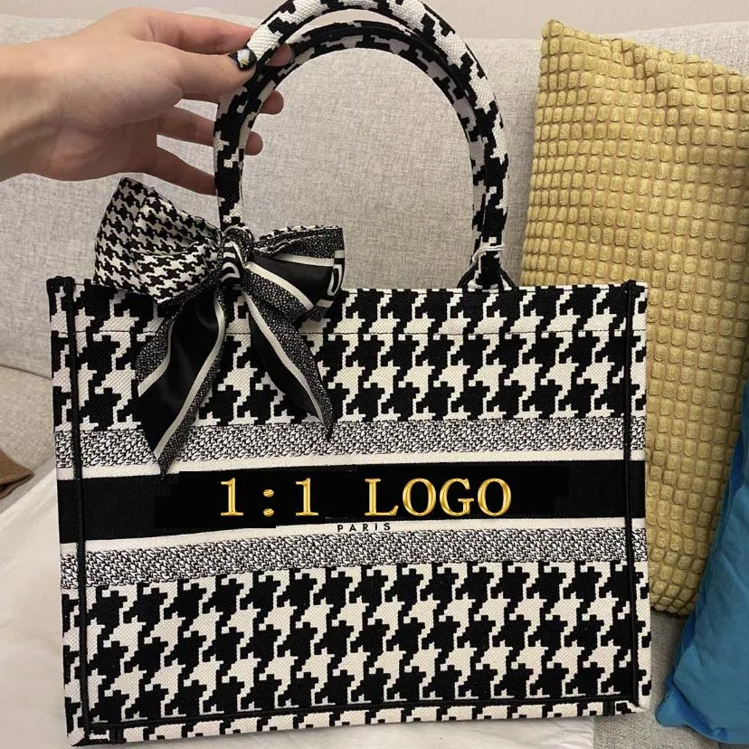 2022 pu leather designer tote with scarf bolsa feminina Embroidery women hand bags ladies handbags