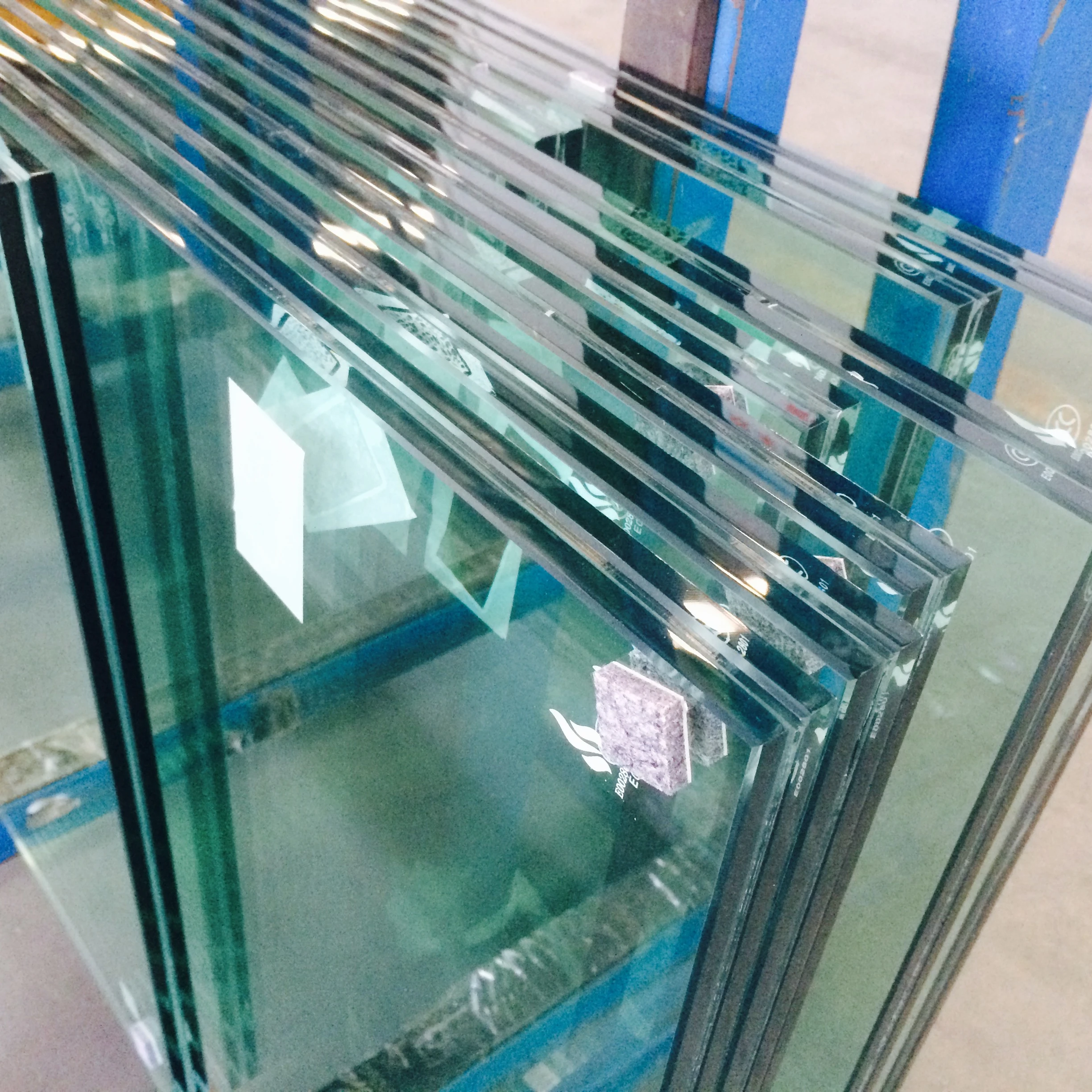 1276 1752mm grey laminated glass price per m2