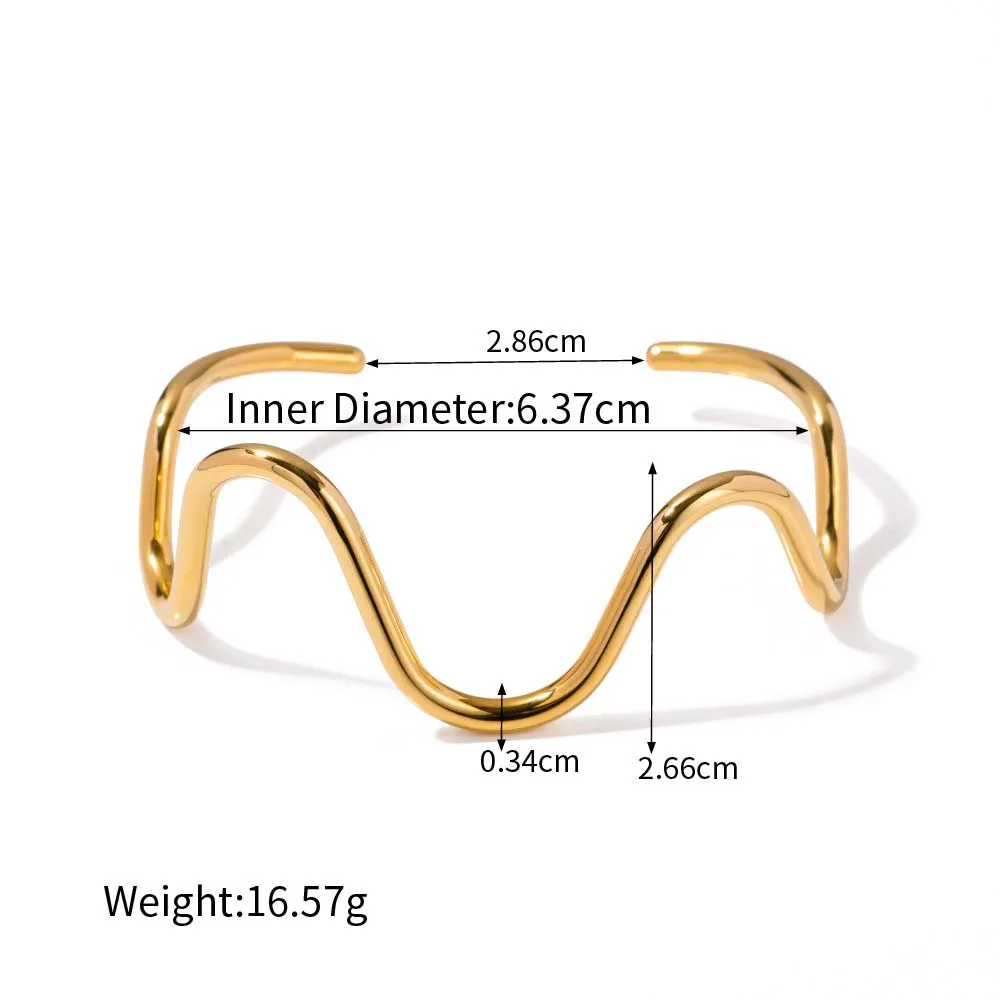 Ins French style niche design gold 18 titanium steel bracelet fashionable versatile twisted cuff bracelet