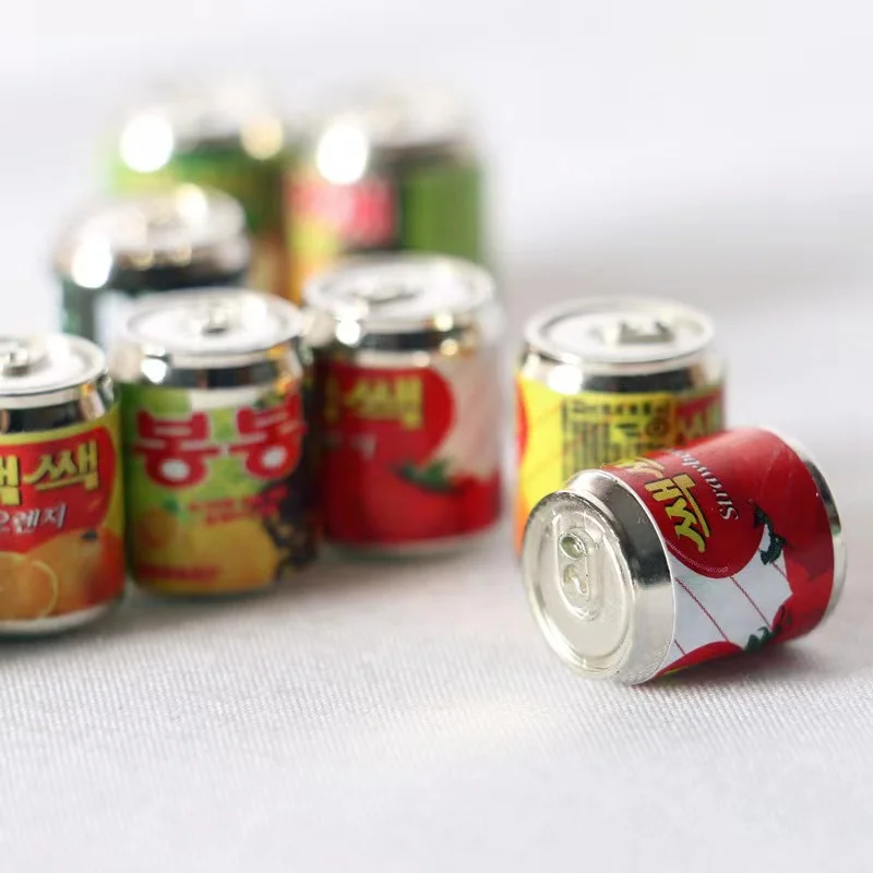 Hot sale resin crafts accessories kitchen refrigerator doll house mini drink bottle miniature food play model