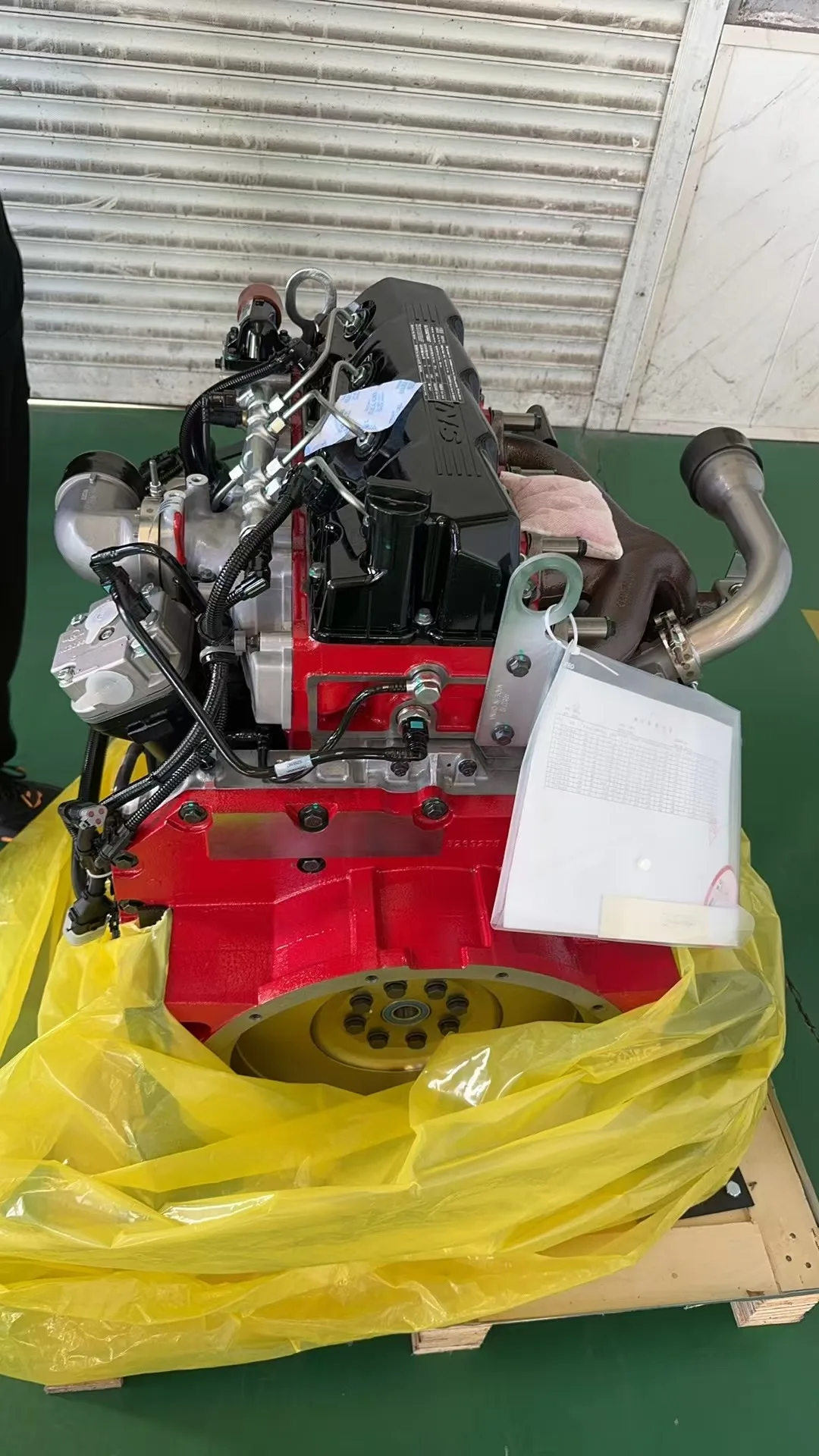 The original ISF3.8 engine diesel assembly is Remanufactured For mechanical equipment for Cummins