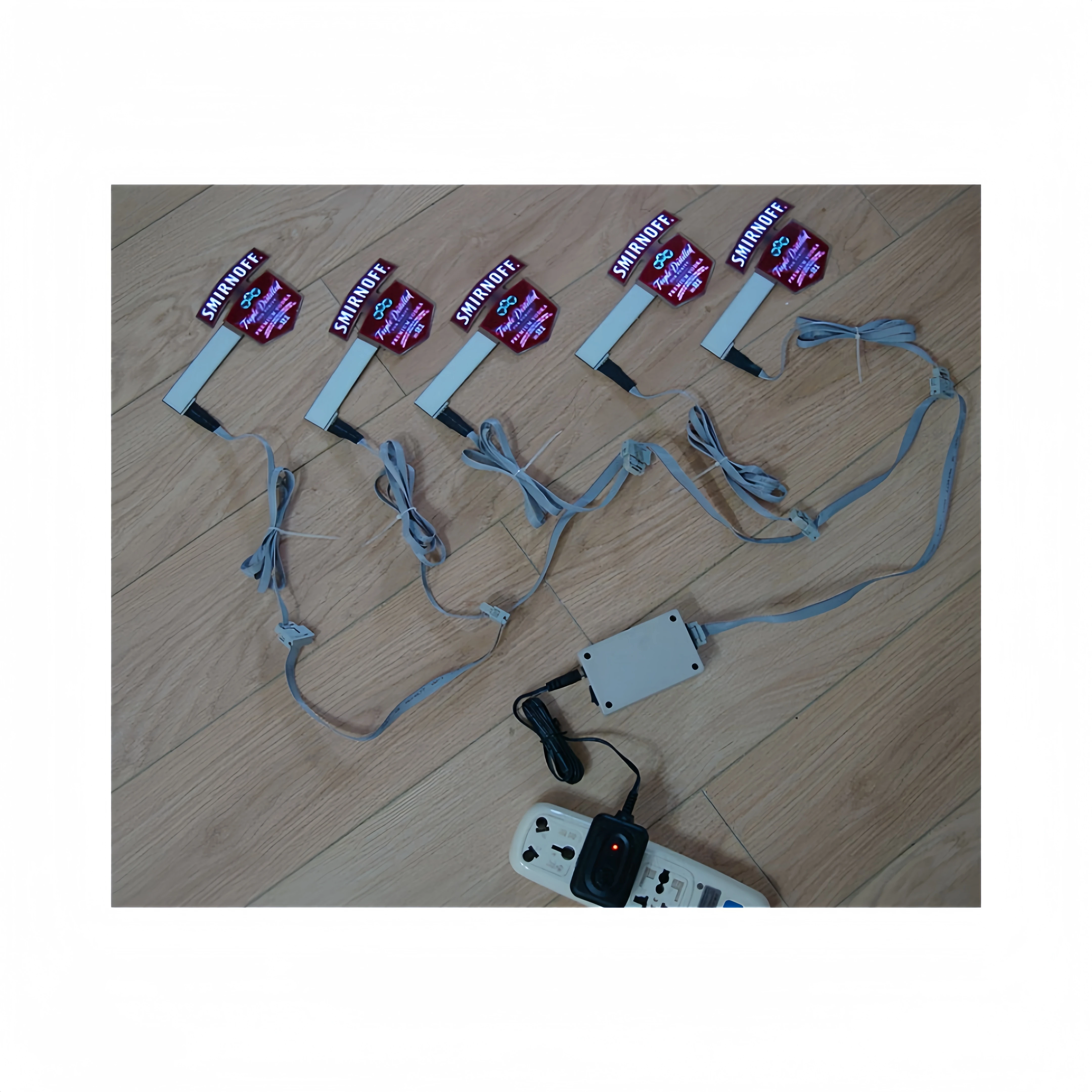 Customized multi brand and multi size dynamic sparkling wine bottle logo EL panel wine bottle label