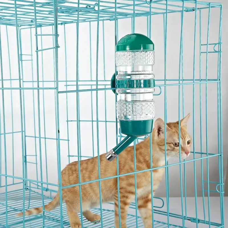 Small Cute Lightweight Plastic Material Durable Hanging Pet Hamster Water Dispenser For Daily Drinking