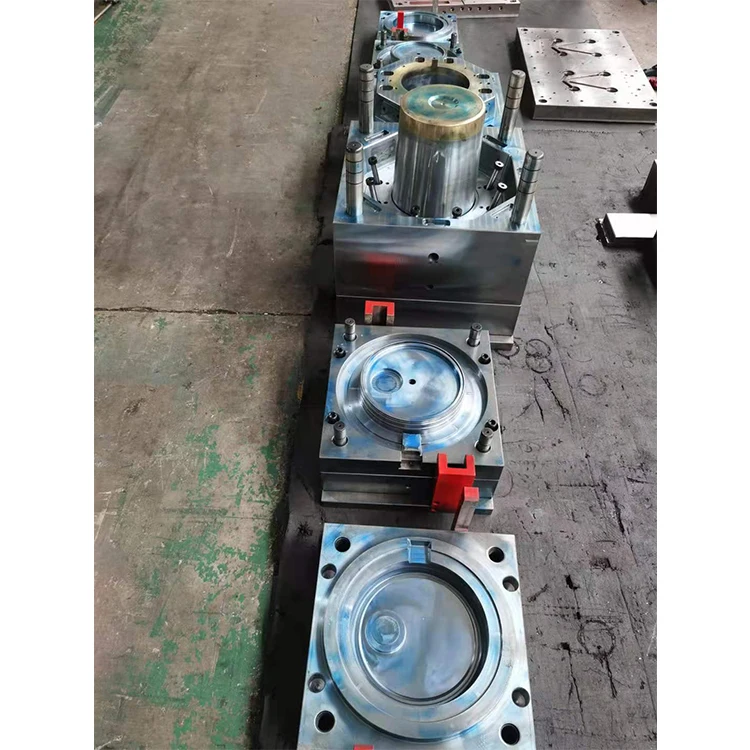 Custom 2L 5L 10L 20L 25L 5 gallon food grade safe paint colorful plastic buckets with lids handle price