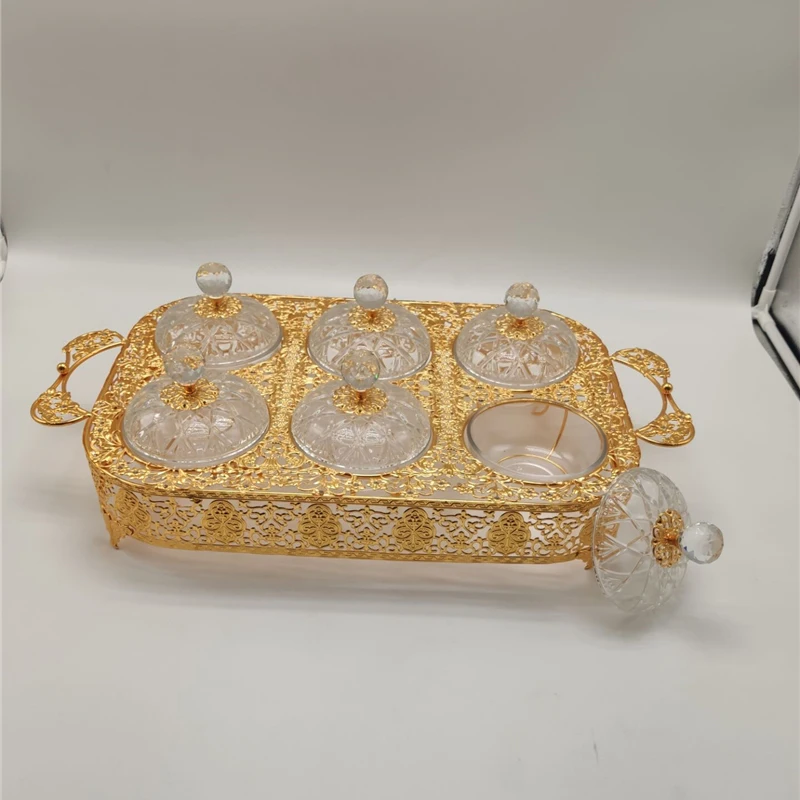 Wholesale Fashion Design Round shape Food containers metal storage cake tin box