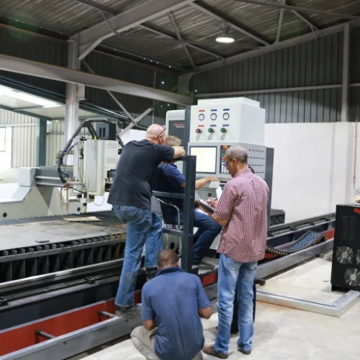 Плазменный резак с ЧПУ T & L станок для резки стали лазерный HPR400 XPR300 сердечник