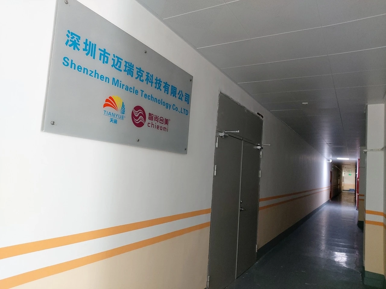 Portable scalp analyzer scalp scanner hair and scalp analysis microscope camera