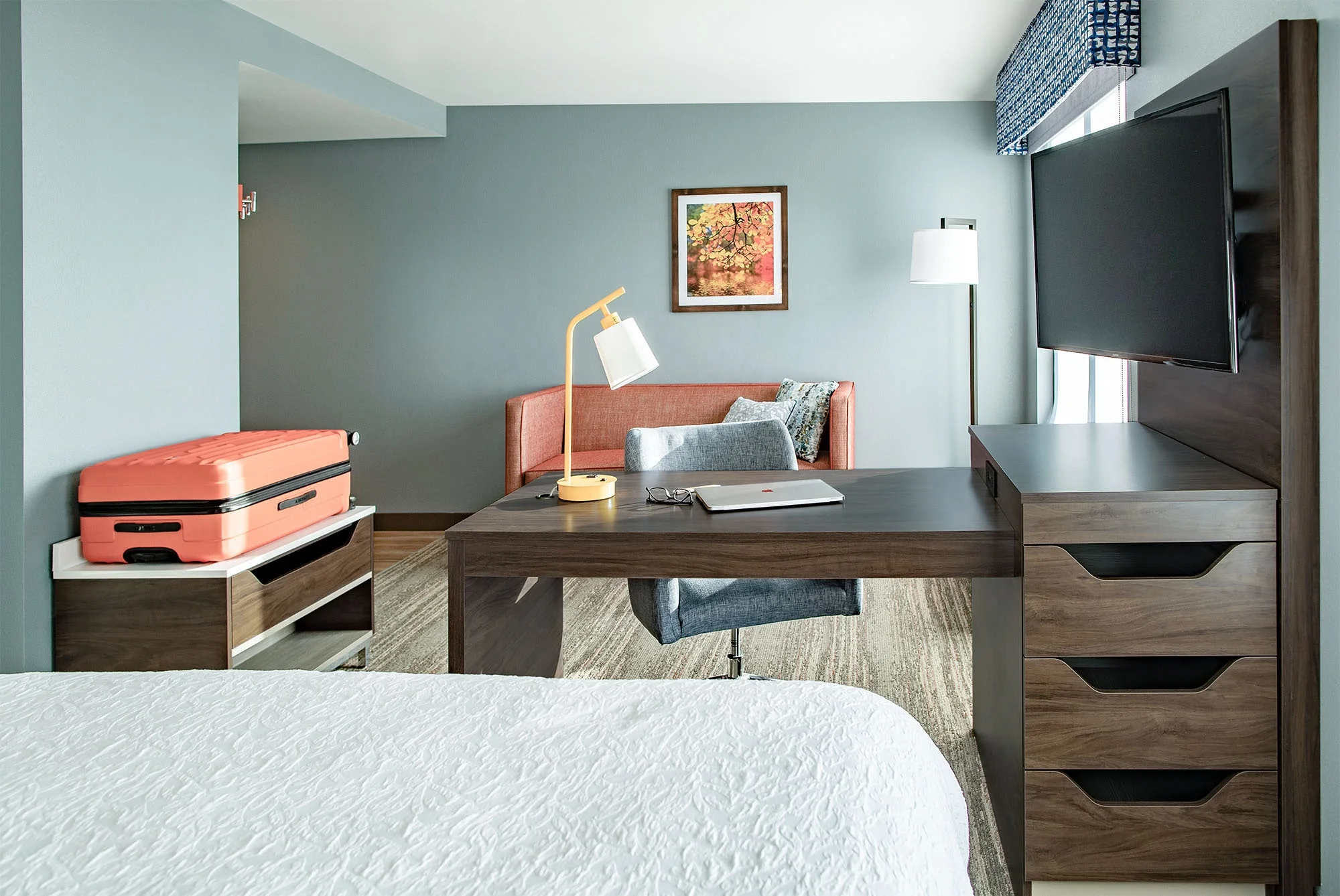 Customize High Quality Hotel Furnishing Hotel Custom Made Bedroom Furniture Hampton Hotel Furniture