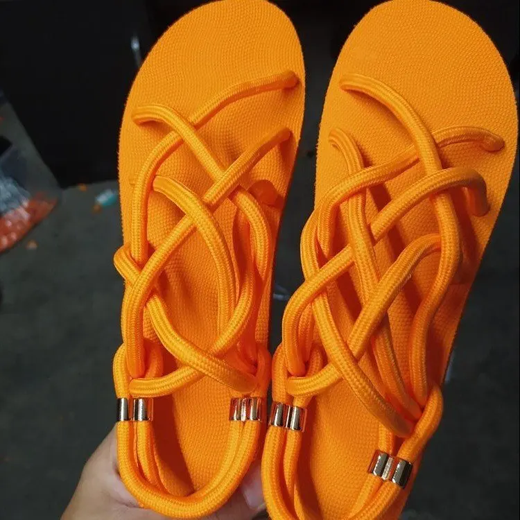 Candy color large size 35-43 beach shoes new fashion summer sandals women flat bottom slide slippers ladies slippers sandals