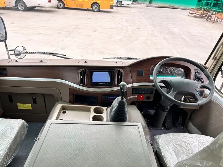 Хороший и удобный автобус каботажное судно китайский мини-автобус 30 местный в наличии
