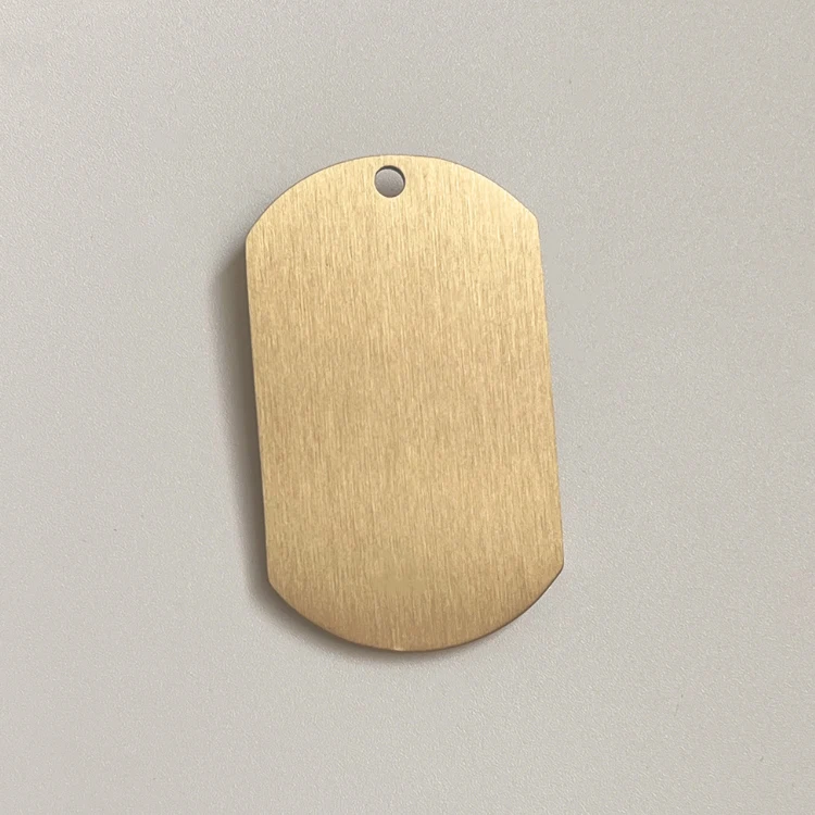Wholesale  Two-Sided Blank Shield Shaped Nameplate Brushed Or Mirror Effect Lettering Metal Plate Brass Dog Tags For Sale