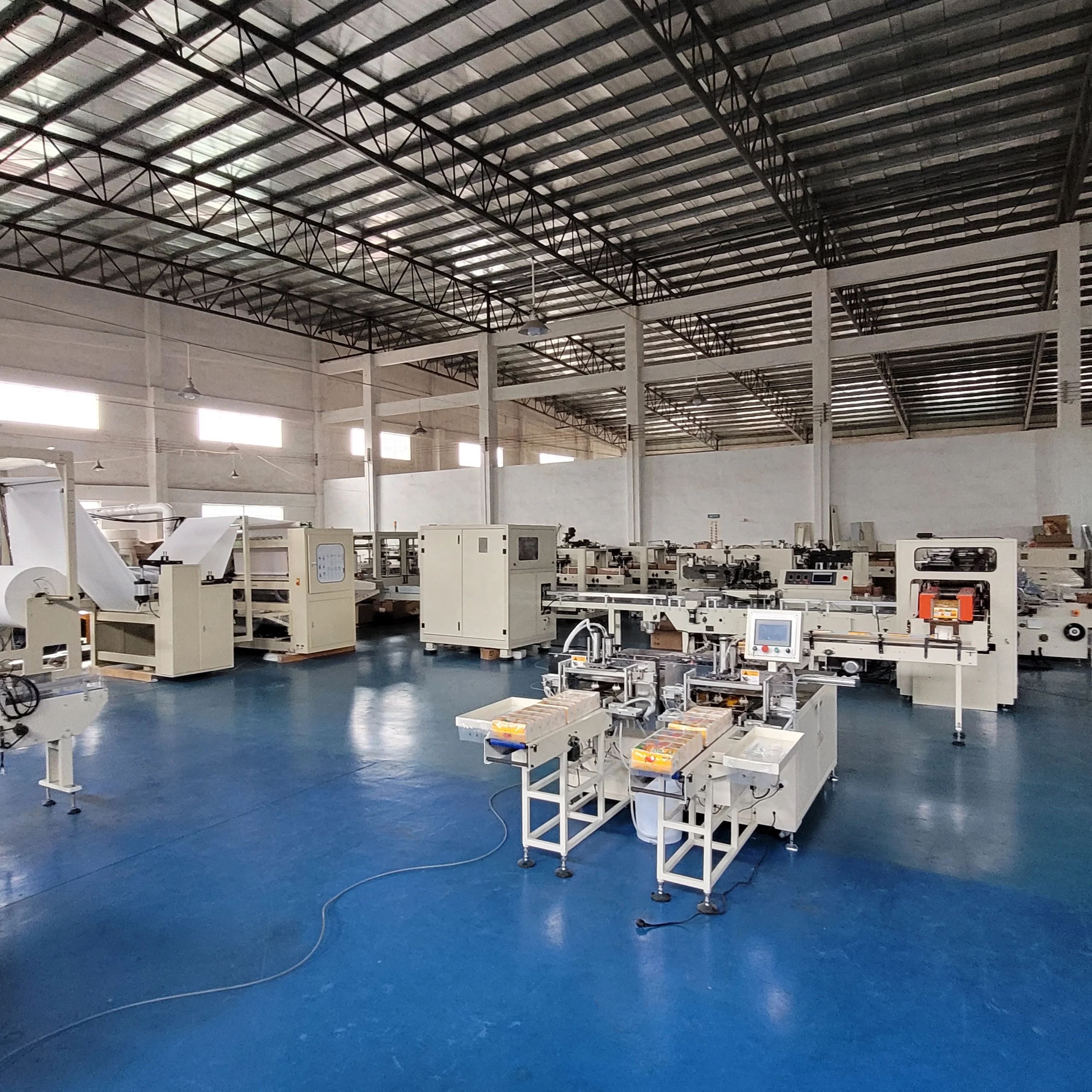 Линия по производству мягкой бумаги для лица с тиснением по краям из стали в резину/стали с полным тиснением