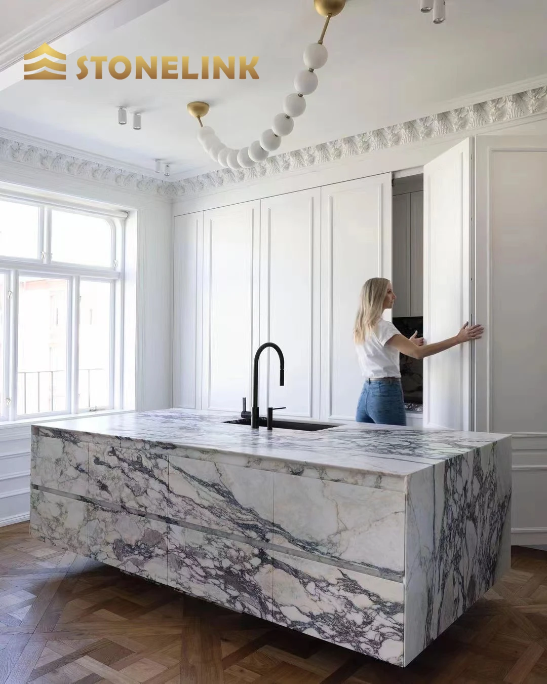 Calacatta Viola Marble Slabs Natural Marble Stone on Stock