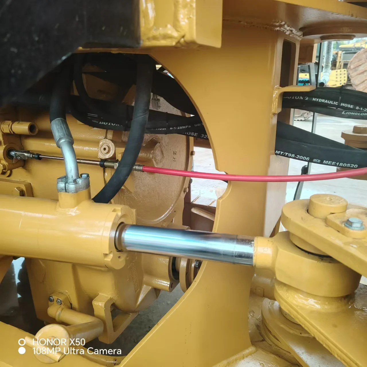 Caterpillar 966 ч адаптироваться к различным условиям работы экскаватор-погрузчик землеройное оборудование хорошее состояние подержанный погрузчик