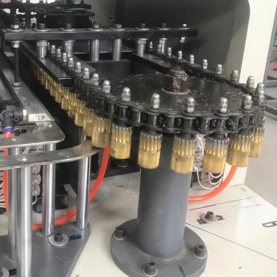 4 cavities semi automatic blowing machine Preform holder seat, auto loader preform oven spare parts