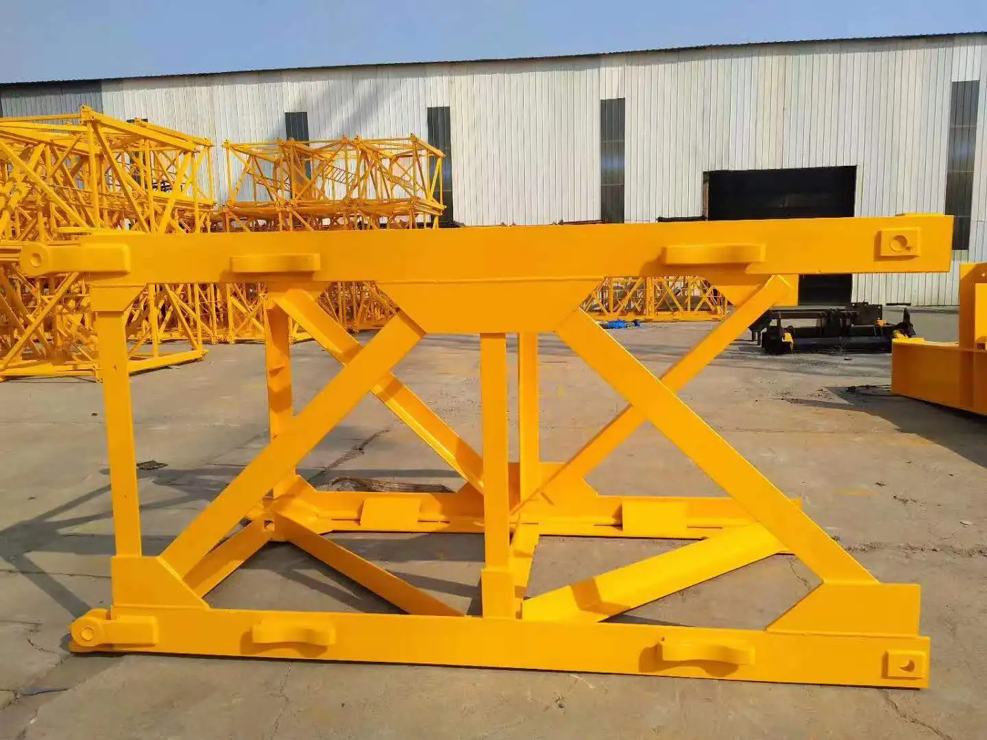 Tower Crane Spare Parts Mast Section Hoisting Jib Section for Construction Site Equipment Spare Parts
