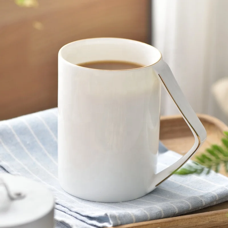 Кофейные кружки из тонкого костяного фарфора фарфоровые британские чайные с золотой ручкой 400 мл чашки