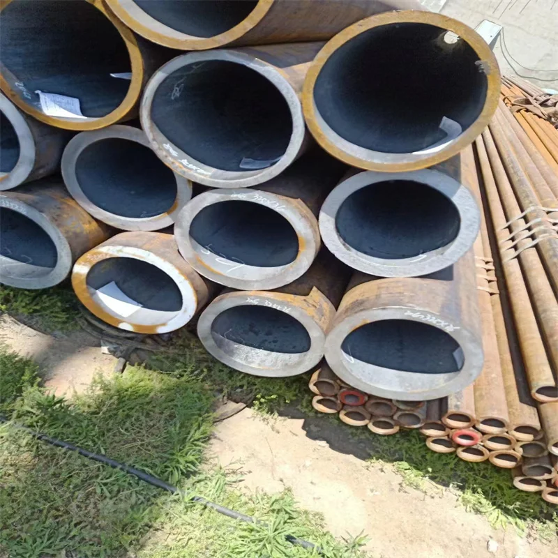 Spiral Welded Pipe SSAW Pipe API 5L Standard Oil and Gas Carbon Steel Pipe