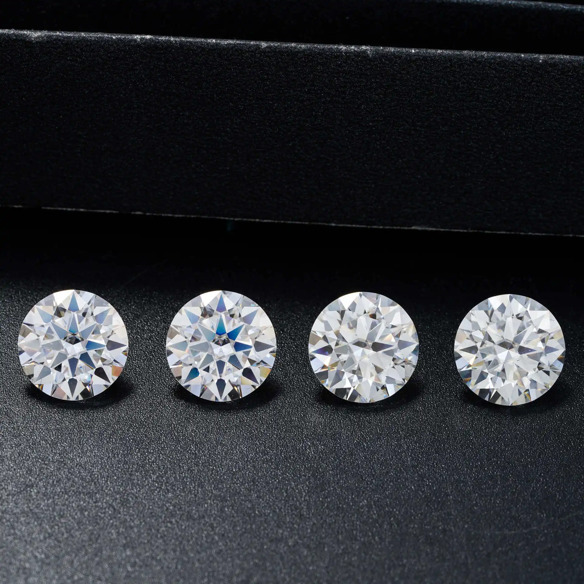 Loose Moissanite 1Carat D Color 6.5mm Diameter VVS1 Clear Excellent Cut 6A Quality White GRA certificate DIY Jewelry