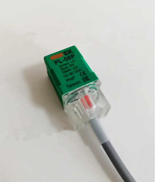 New original PL-08P PL-08N PL-08NB square proximity switch sensor spot