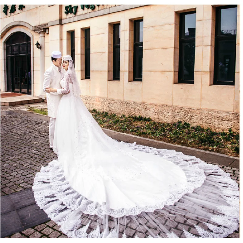 Customized men women wedding dresses Muslim Islamic wedding dress ethnic characteristics veil long skirt dress