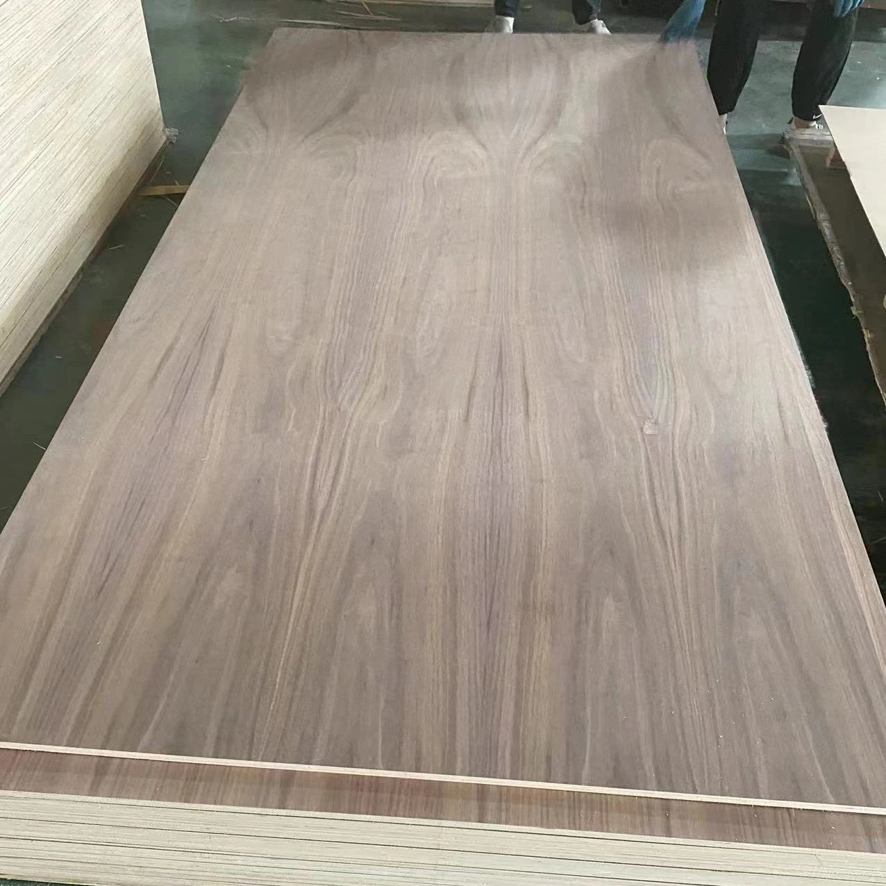 Nature Veneer Black Walnut Plywood For Furniture Design