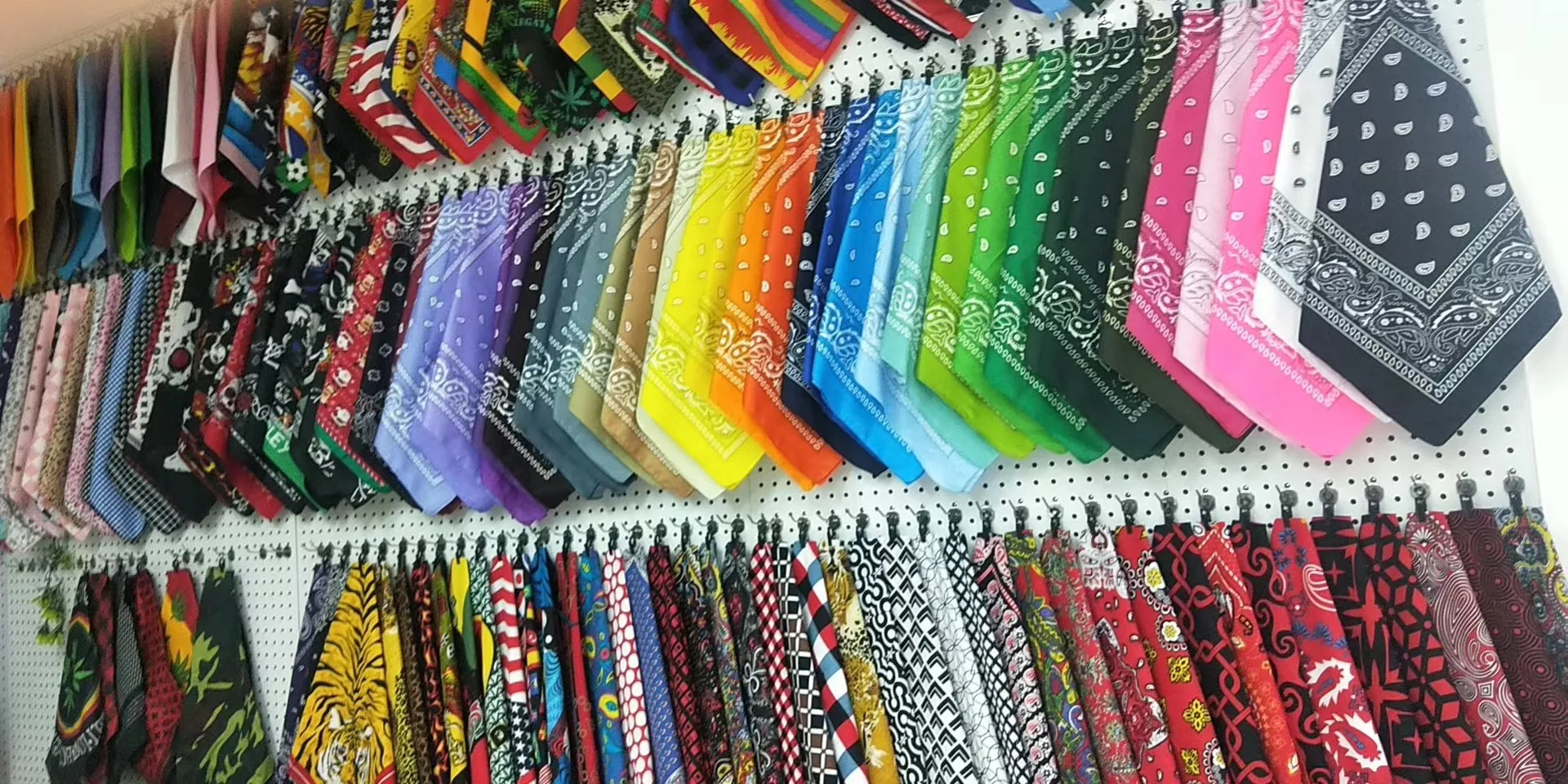 Double sided printed paisley bandana 100% cotton 100% polyester custom bandana in stock