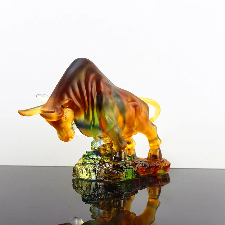 
Glass Art Liuli Bull Ox Statue Fengming Crystal Business Gift Engraving Feng Shui Animal Carved China  (62322413059)