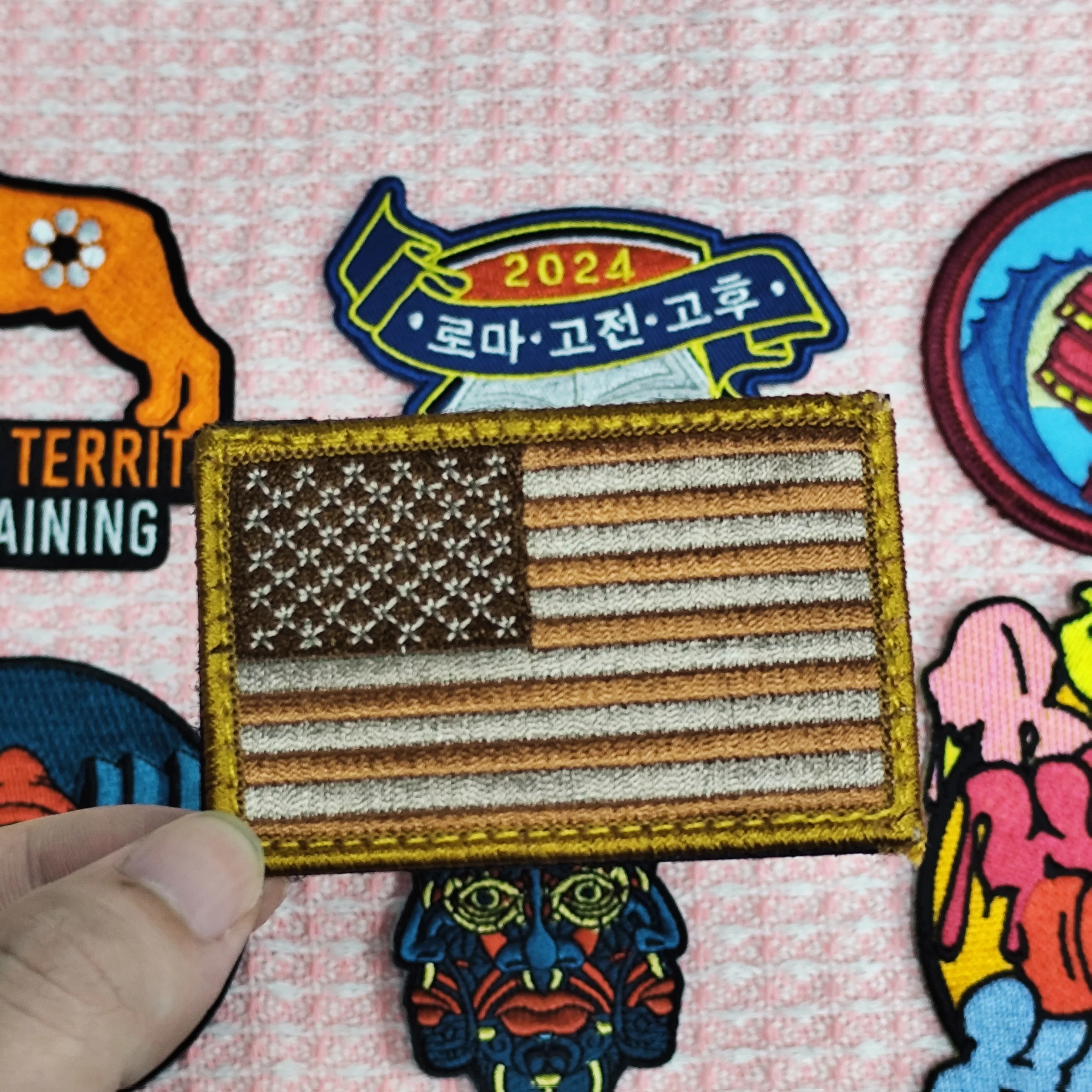 Customize Your Own Design Embroidered Patch Embroidery Badge Sew On Iron On Custom Embroidery Patch For Apparel Cap