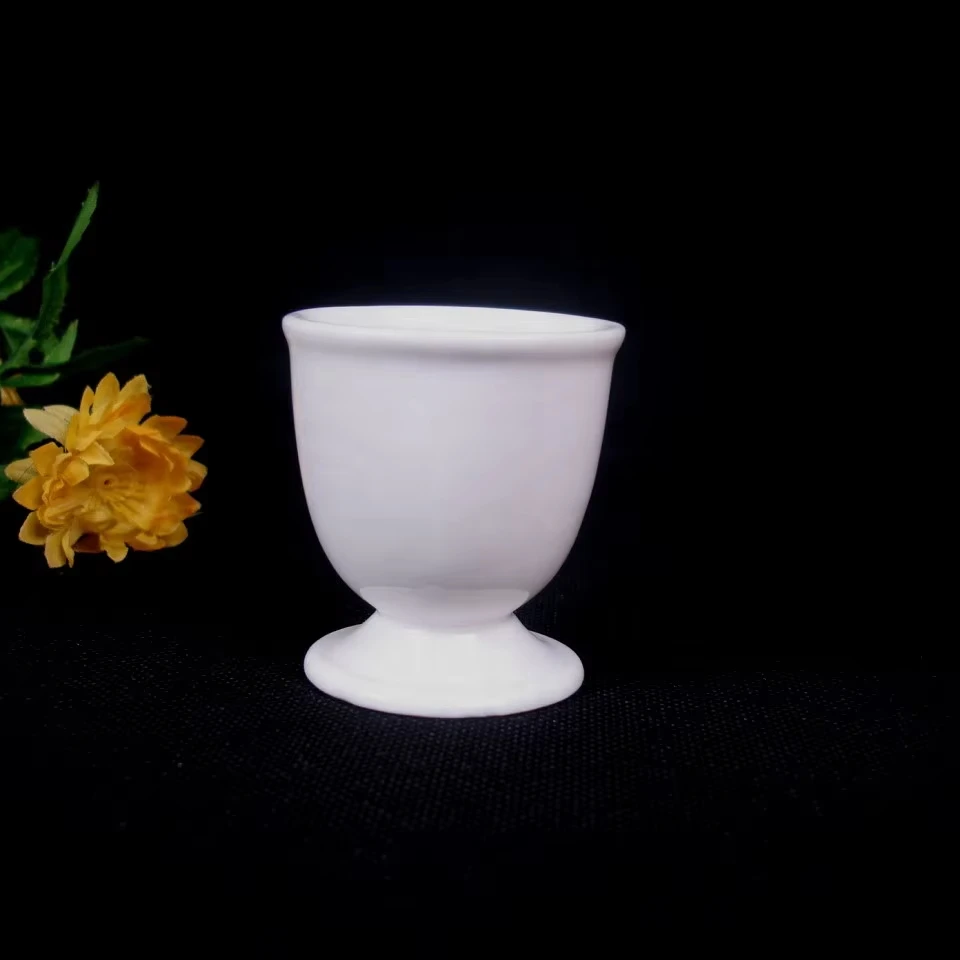Wholesale porcelain egg tool set ceramic cooking egg holder holder ceramic egg tray