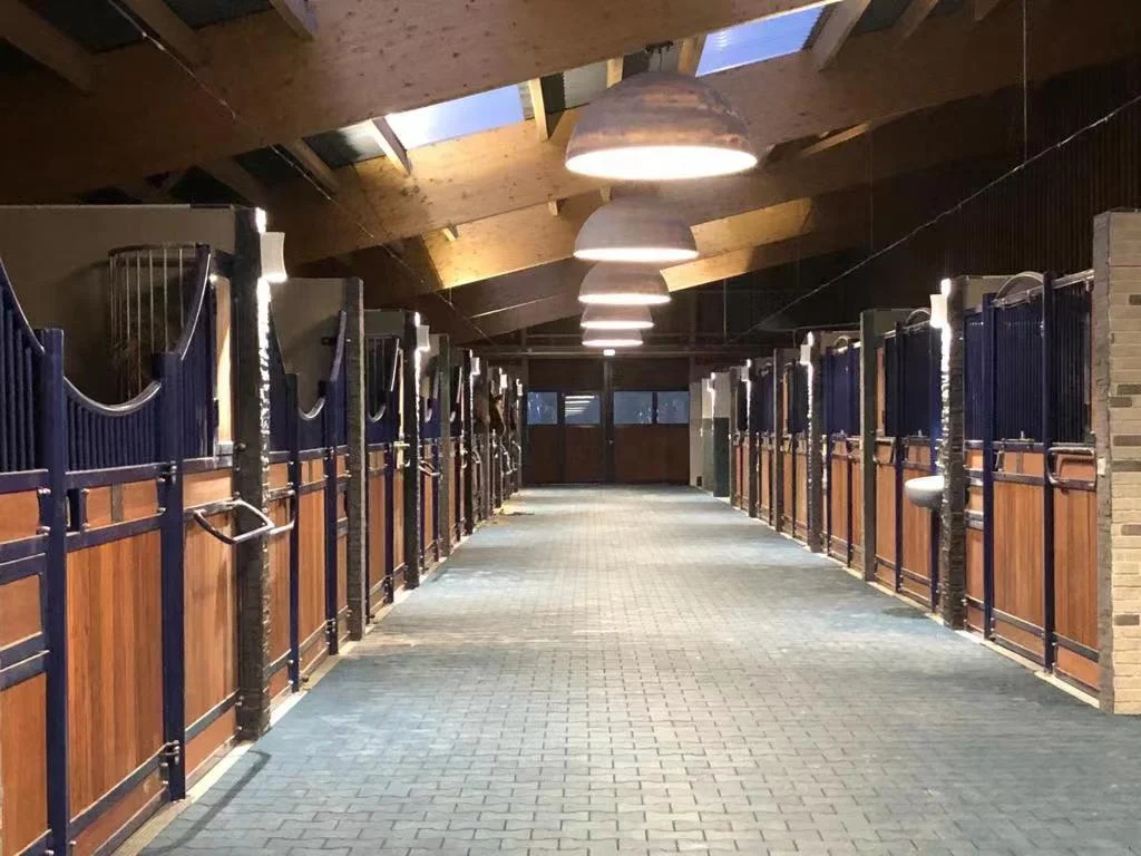 cheap horse stable with hay door and feed door