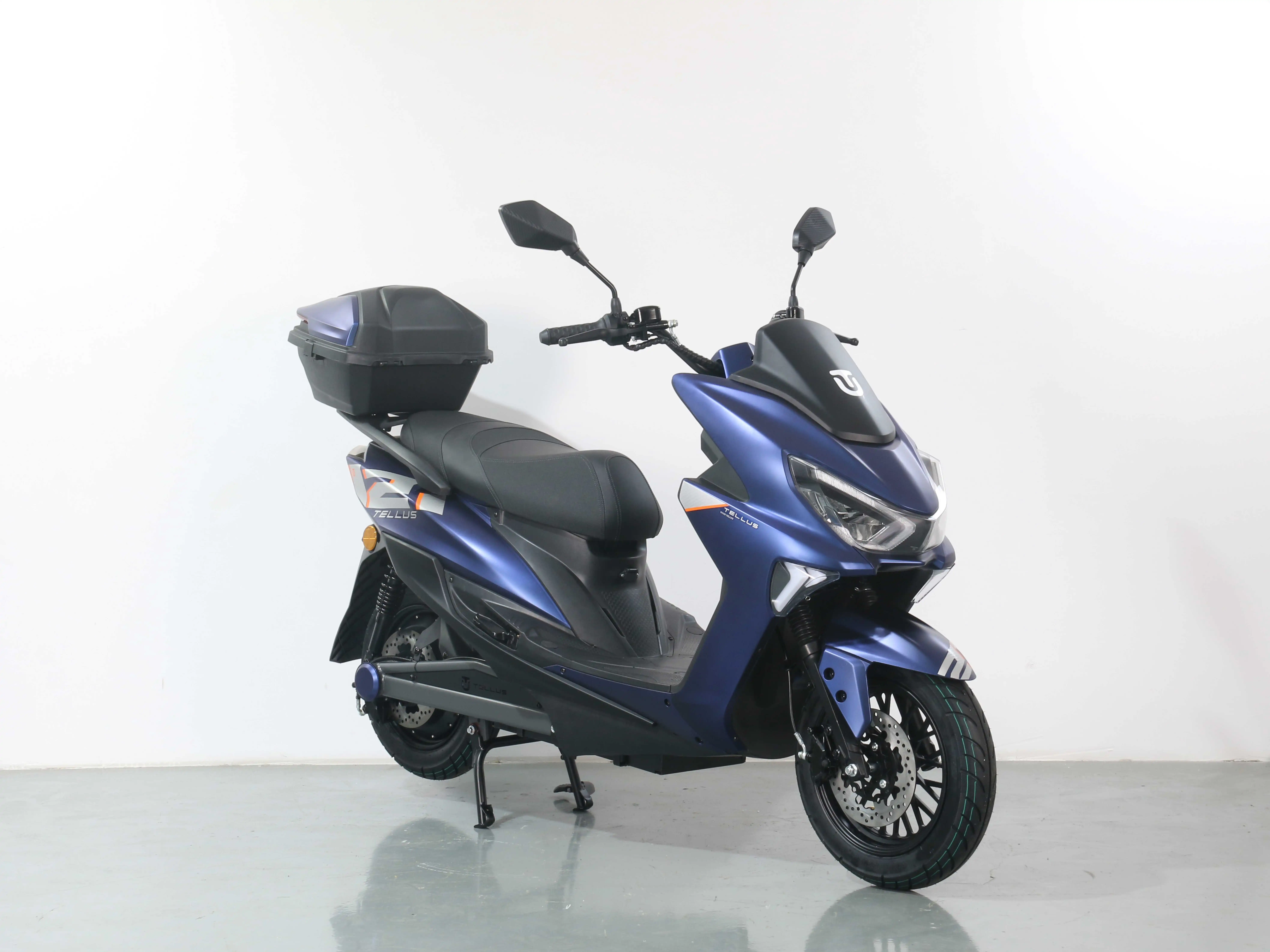New Desgin Ckd Skd 60-80km 300km Long Range Fast Electric Moped E Smart Scooter Cheap Fatbike 60v Classic Body Ev Ecc Motorcycle