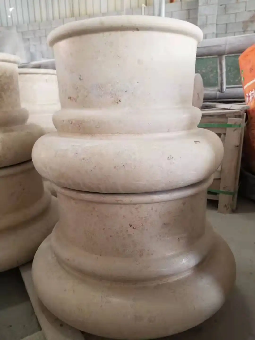 Natural Cream Limestone Marble Exterior Wall Cladding Tiles Jura Beige Limestone