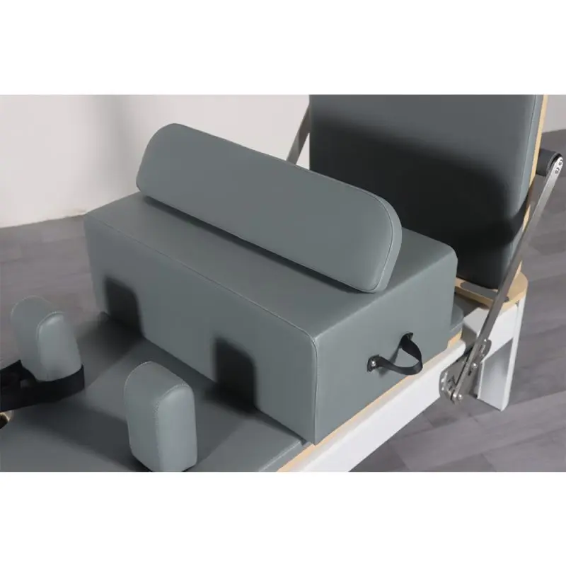 White Aluminum Pilates Reformer for Studio and Home with Box and Jump Board Pilates Reformer