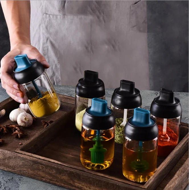 unique design Food Sealed Airtight Kitchen Sugar Tea Bottles Plastic Seasoning Jar Spice Storage Canister with Spoon oil bottle