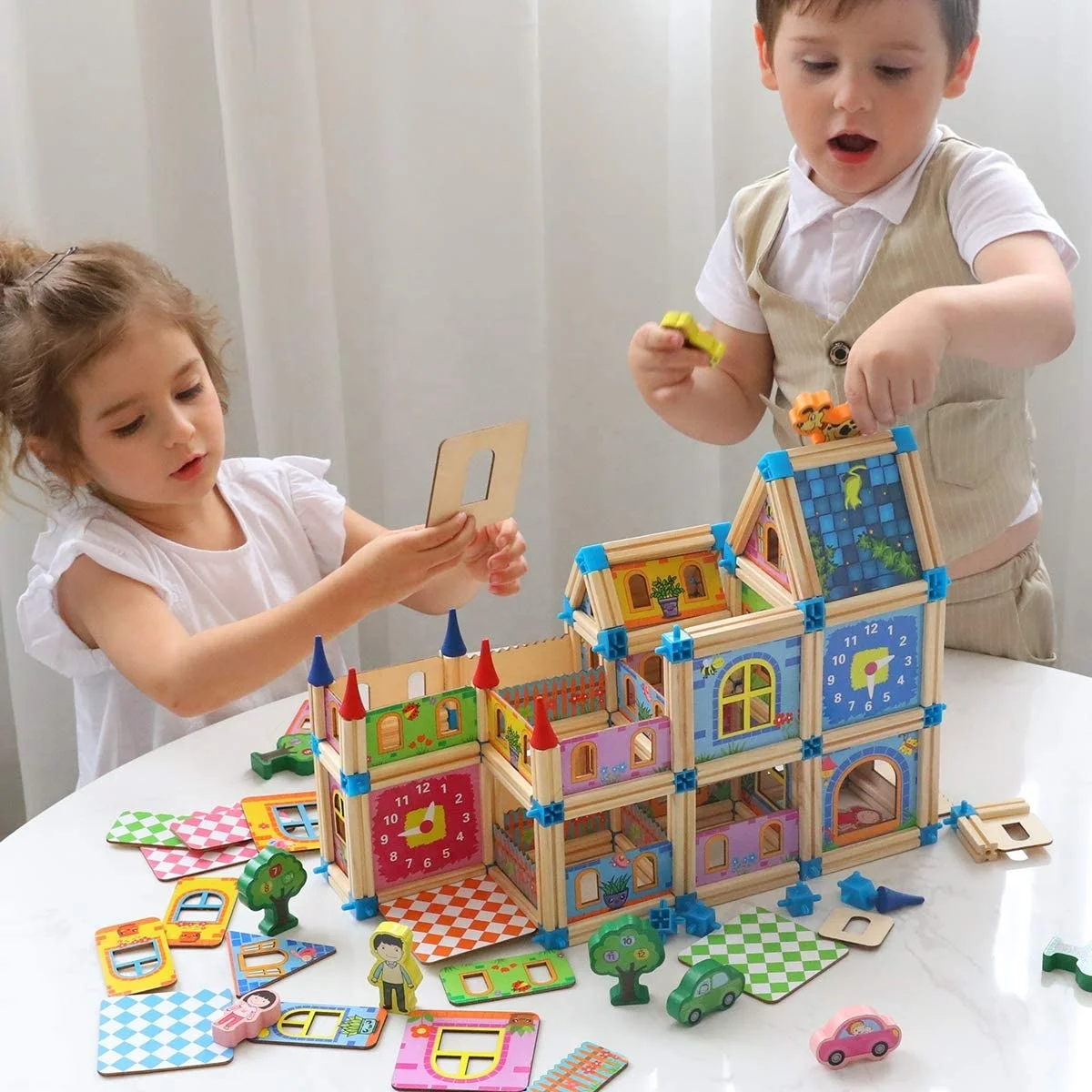Wooden Castle Dollhouse with 2 People DIY Architecture Model Set Pretend Play Educational Toys